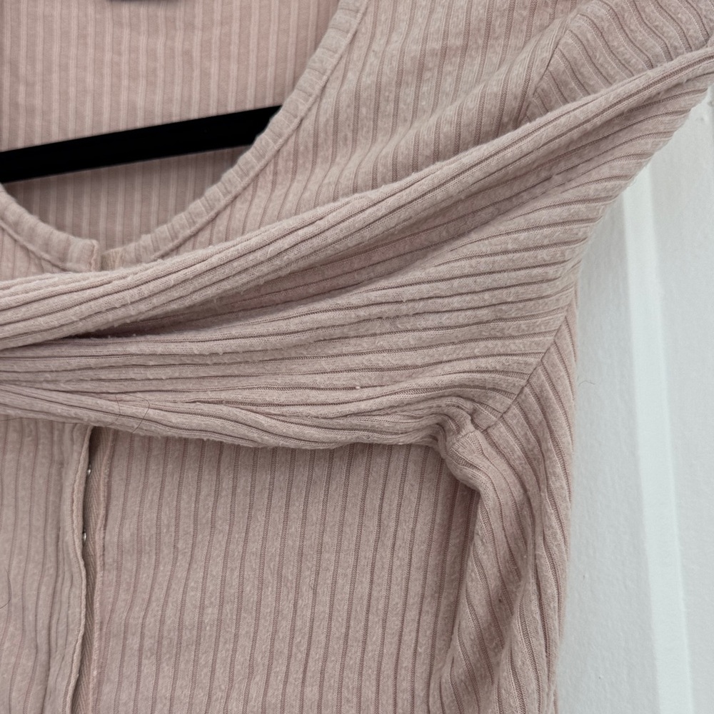 LESET Ribbed Long Sleeve Top - Soft Pink - Picture 3 of 5